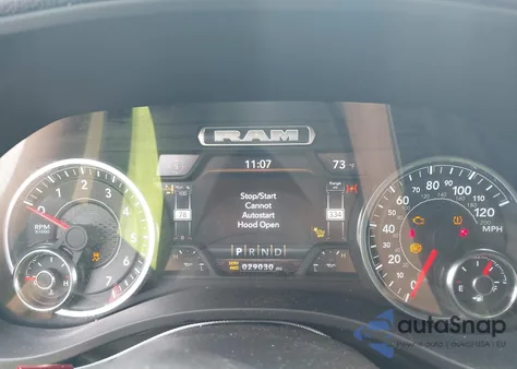 2024 Ram 1500 z USA, uszkodzony, nr VIN 1C6SRFJT2RN105561